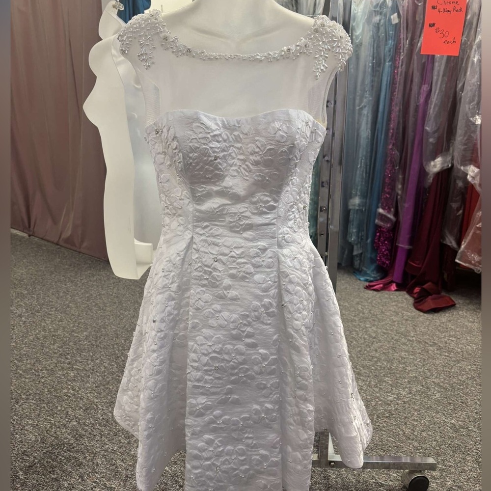 Sherri Hill 52078 white size 4